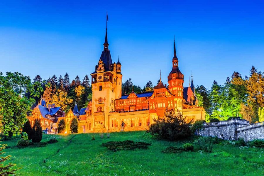 1-Day Guided Tour: Bucharest-Peles, Dracula Castle & Brasov - Getting started at a central Bucharest pickup point