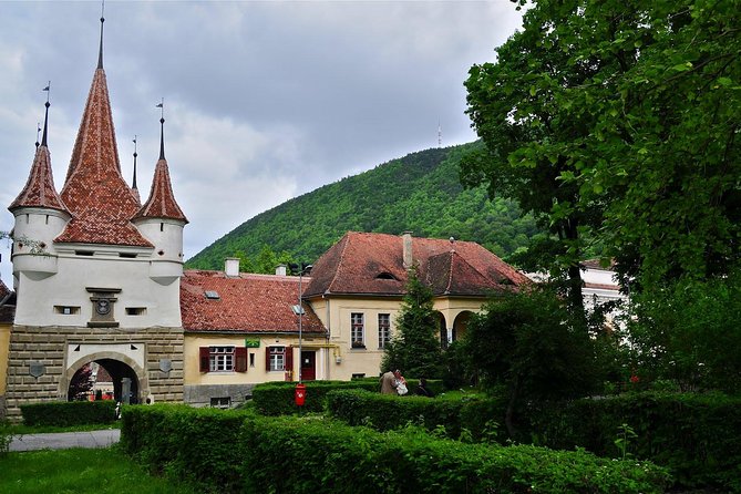 2-Day Private Tour of Transylvania from Bucharest - Day one: Sinaia’s monastery and the royal rooms at Peles