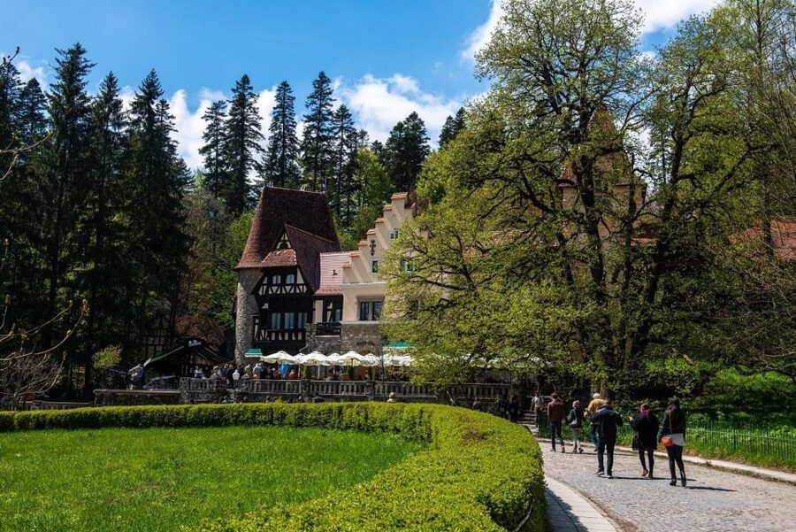 3-Day Medieval Transylvania Package Tour - Day three: the Black Church, Bran Castle, and Peleș