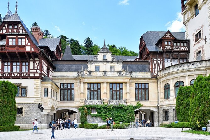 3-Day Tour of Transylvania’s Landmarks from Bucharest - Brasov: A Historic City With Time to Roam