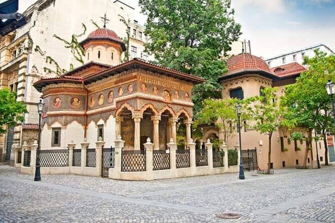 3h Bucharest Private Walking Tour - only your group - Revolution Square makes 1989 feel close