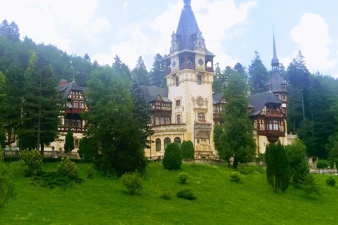 4-Day Private Tour from Bucharest to Transylvania - Day 2: Fagaras Fortress and medieval Brasov