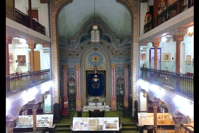 4h Jewish Legacy in Bucharest - Private Tour by Car and Walking - A look inside the Yiddish State Theatre