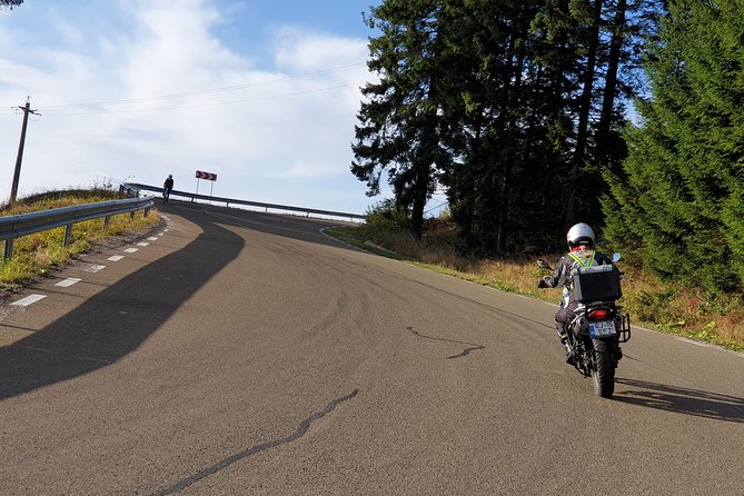 650cc Motorbike Rental from Turda - What the BMW G650GS offers on Romanian roads