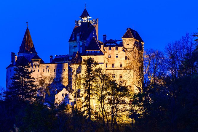 8-Day Halloween in Transylvania including 3 Halloween parties - Day 2: Arefu, Vlad’s retreat, and a Halloween dinner