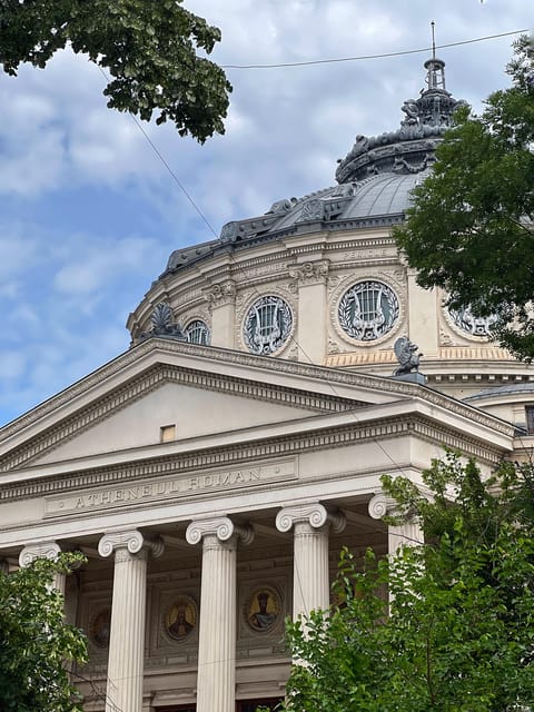 A Tale of Bucharest Calea Victoriei Walking Tour - The National Museum of Art and the former Royal Palace