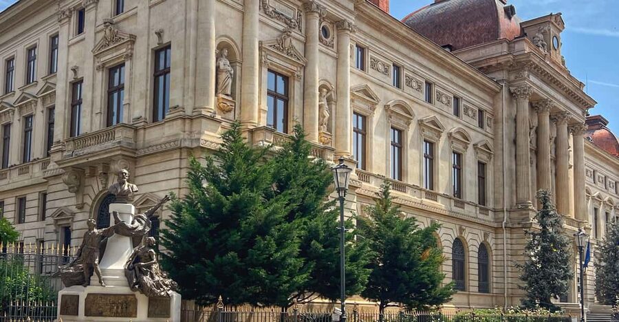 A Tale of Bucharest Old Town Walking Tour - Starting at Manuc’s Inn and the Old Princely Court