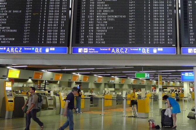 Airport Transfer -One way Bucharest Otopeni Henri Coandă Airport - Handling flight delays and changed plans