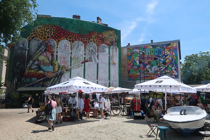 Alternative Bucharest: 2.5-3 Hours Walking tour (Small groups) - Capitol Summer Theater and Bucharest’s forgotten places