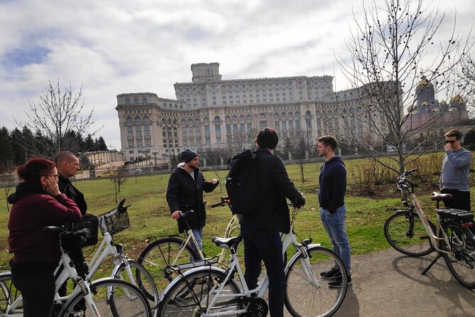 Bike Rentals - Curtea Veche and Bucharest Bărăția
