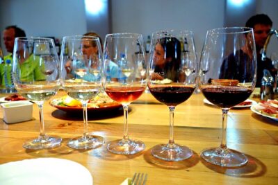 Bike & Wine tour in Dealu Mare wineland