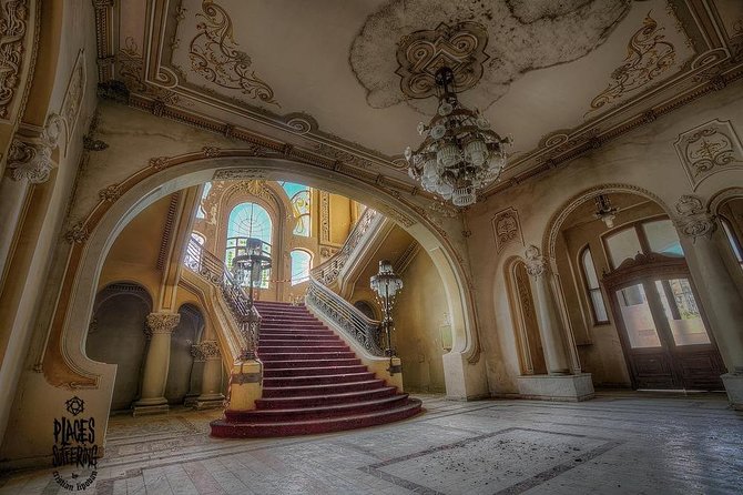 Black Sea Private Tour, Day Trip to Constanta from Bucharest - Constanta Casino: One Hour Beside the Sea