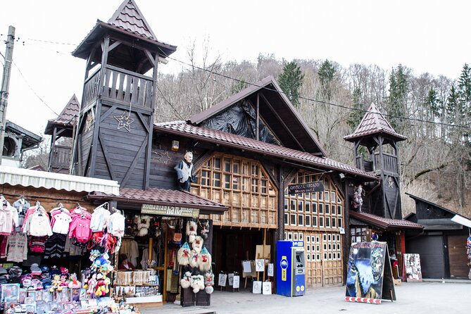 Bran Castle, Bear Sanctuary, and Rasnov Fortress Half Day Tour - Rasnov Fortress and the view from above