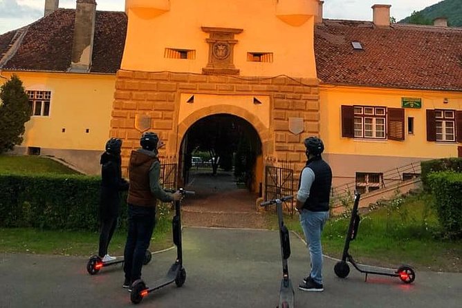 Brasov Old Town Guided Tour With Electric Scooters - Why an electric scooter suits Brașov