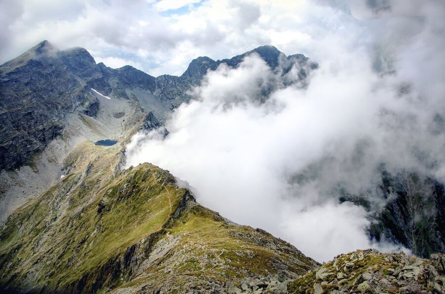 Brasov: Private Fagaras Mountains Trekking Tour - Capra Lake and the choice of a higher summit