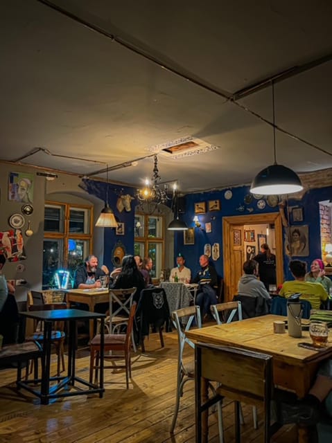 Brașov Top Craft Beer & Secret Bars Tour with Local Guide - Local stories beyond the main sights