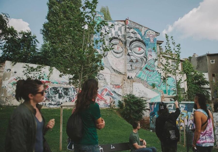 Bucharest Alternative Walking Tour - Finding the first murals and local hangouts
