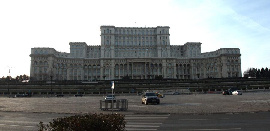 Bucharest by car - full day 'stop and visit' experience - Why a car works well in Bucharest