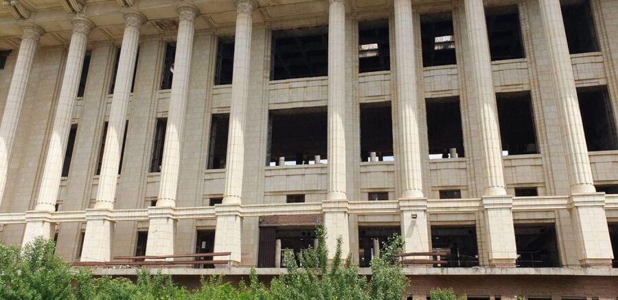 Bucharest by car - full day 'stop and visit' experience - Parliament and the heavy imprint of the 1980s