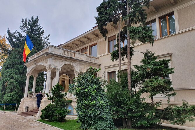 Bucharest City Tour 4 hours - Private Tour - Free Pick up and Drop off - The Romanian Athenaeum in a 15-minute stop