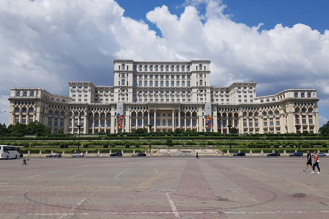 Bucharest City Tour 4h - Revolution Square and the events of December 1989