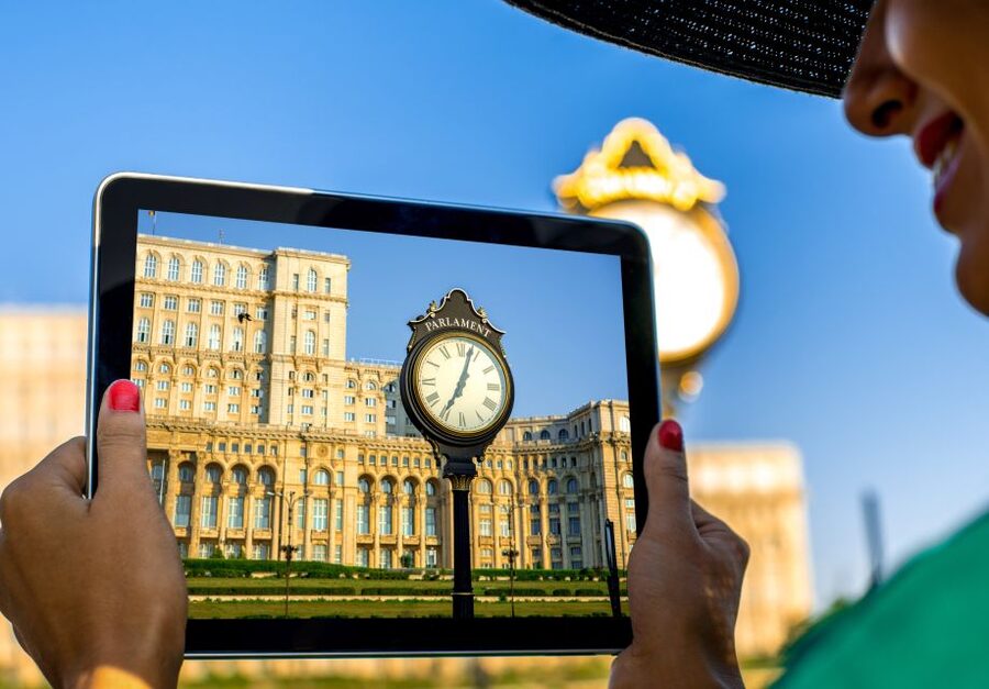 Bucharest City Tour 4h - What the private car and guide add
