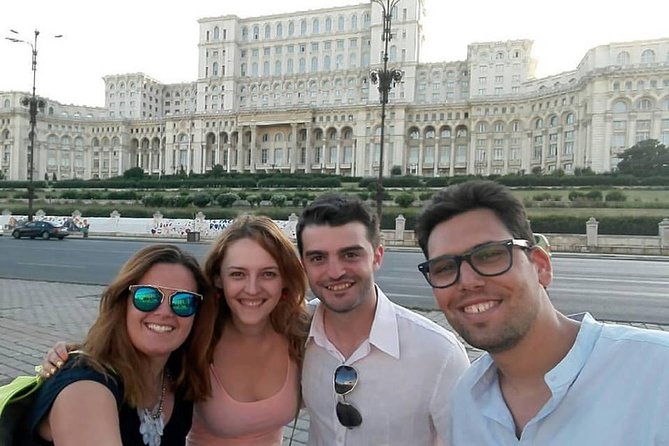 Bucharest: Communism, Revolution & City Highlights Tour - Revolution Square and Ceaușescu’s final speech