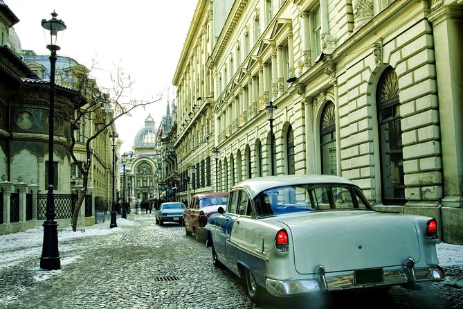 Bucharest: Communism, Revolution & City Highlights Tour - Revolution Square and the last speech of a dictator