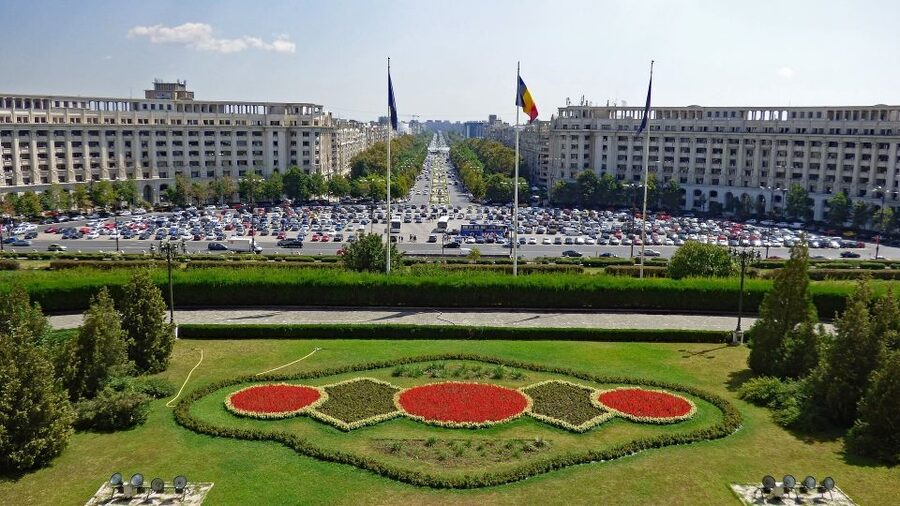 Bucharest: Communist Tour including Ceausescu Residence - Communist-era metro stations and the city beneath the city