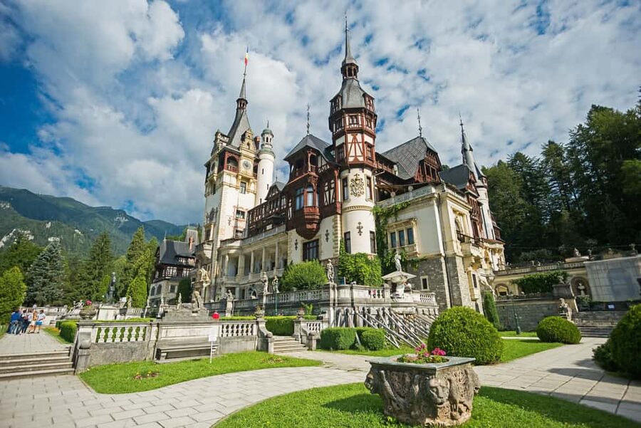 Bucharest: Day Trip 3 Castles Cantacuzino, Peles , Dracula’s - Key points to know before booking