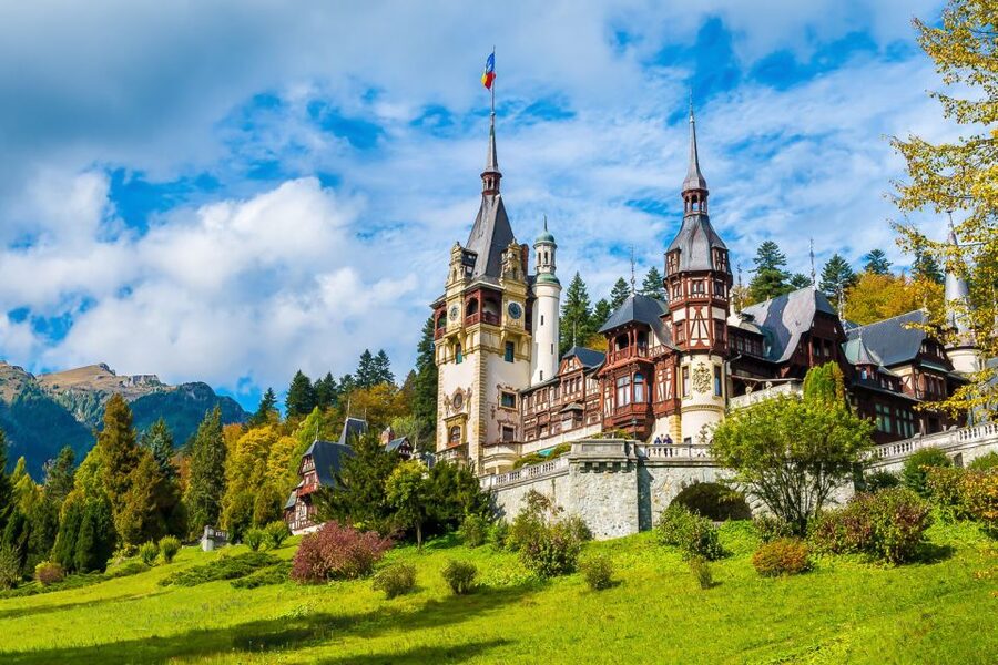 Bucharest: Day Trip to Dracula Castle, Peles Castle & Brașov - Should you book the Bucharest Transylvania day trip?