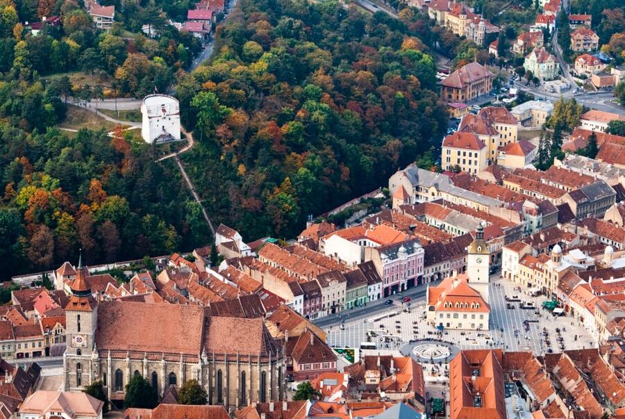 Bucharest: Dracula Castle, Peles Castle & Brasov Guided Tour - Key details that shape the day
