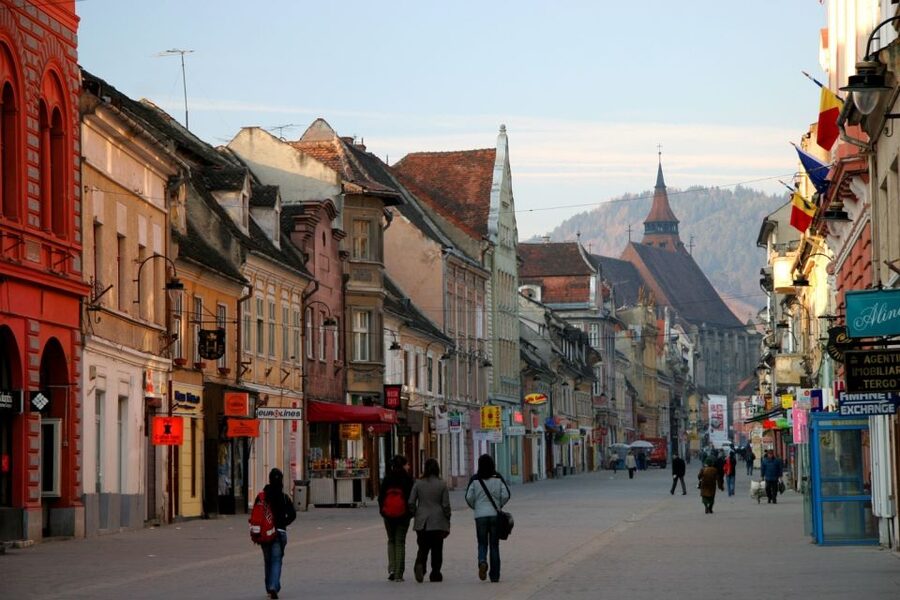 Bucharest: Dracula's Castle, Peles Castle, & Brasov Old Town - Bran Castle and the Dracula question