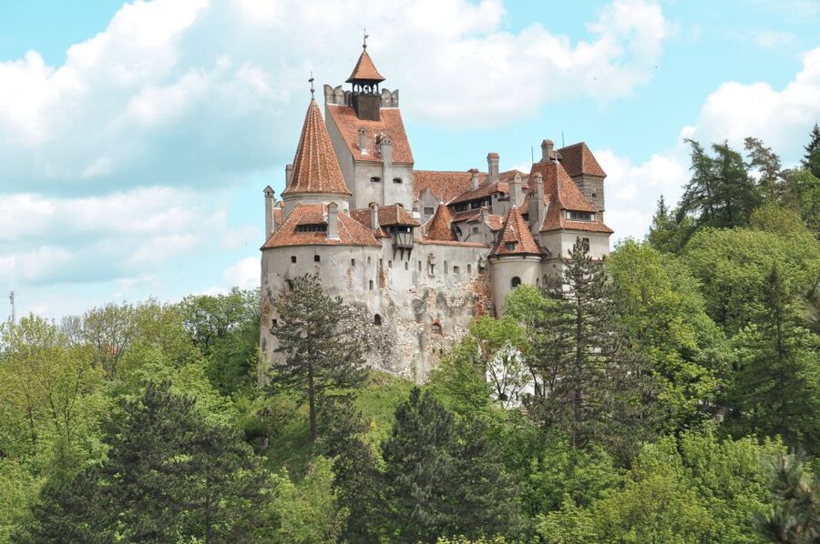 Bucharest: Dracula's Castle, Peles Castle, & Brasov Old Town - Is $31 good value?