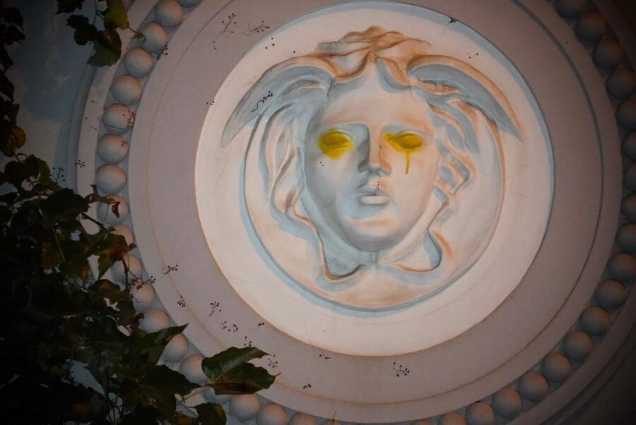 Bucharest: Ghost Stories & Romanian Mythology Walking Tour - Parks, architecture, and the city between stories