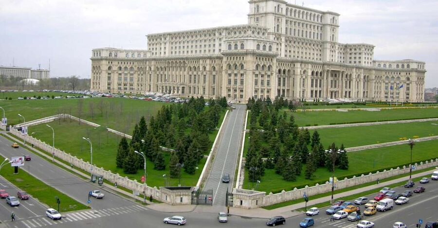 Bucharest: Half-Day Sightseeing Tour - What this four-hour Bucharest tour is really designed to do