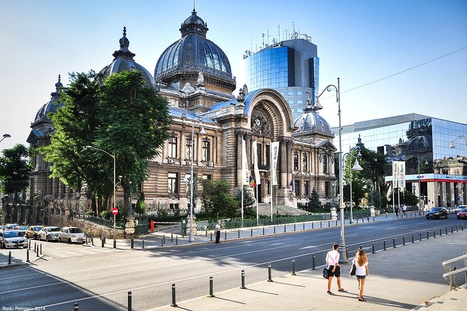 Bucharest Highlights Bike Tour - Manuc’s Inn and Romanian food influences