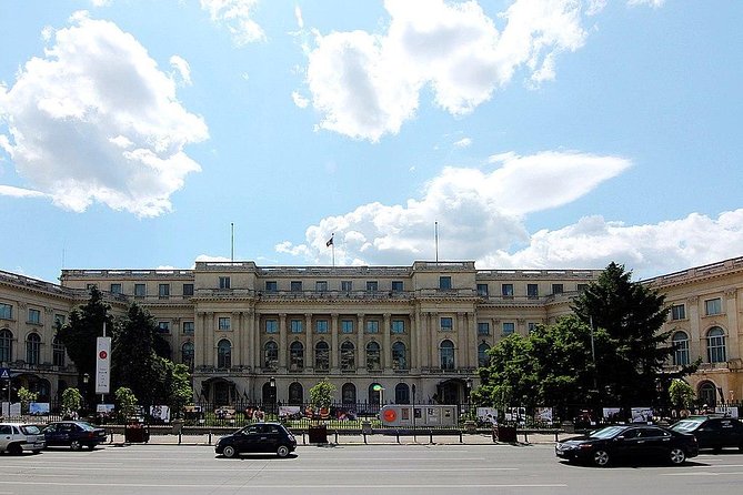 Bucharest Highlights Bike Tour - Revolution Square and Ceausescu’s final speech