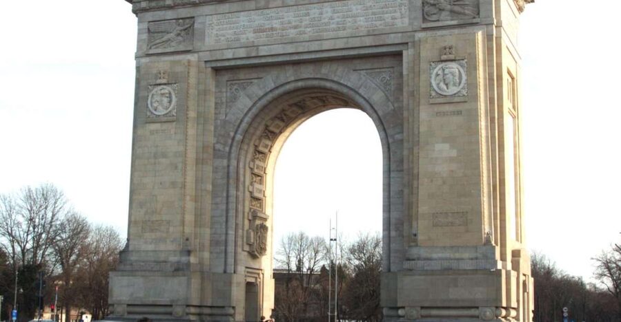 Bucharest highlights - full day private walking tour - Key points at a glance