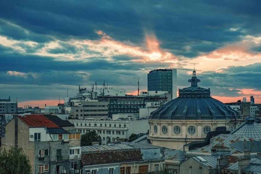 Bucharest : Highlights & Hidden Gems Walking Tour - What the guides add to the experience