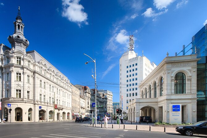 Bucharest Highlights Walking Tour - A pause in Cismigiu Park