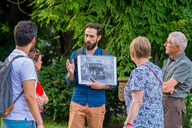 Bucharest Must See Walking Tour - Old Town, from merchant houses to a famous bookshop