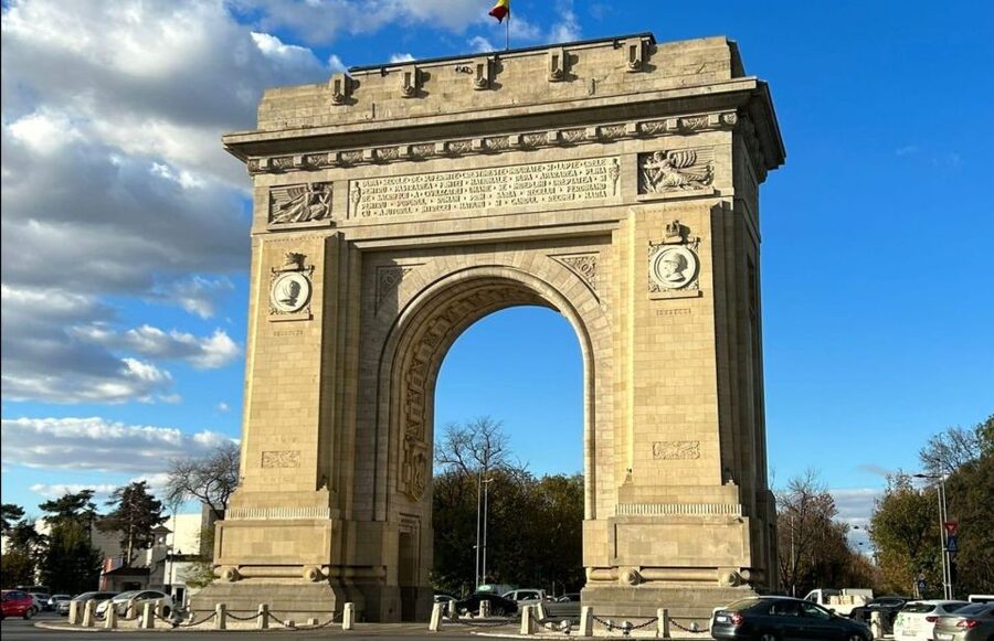 Bucharest Panoramic City Tour & Street Food - Coffee, pastries, and a gentle start
