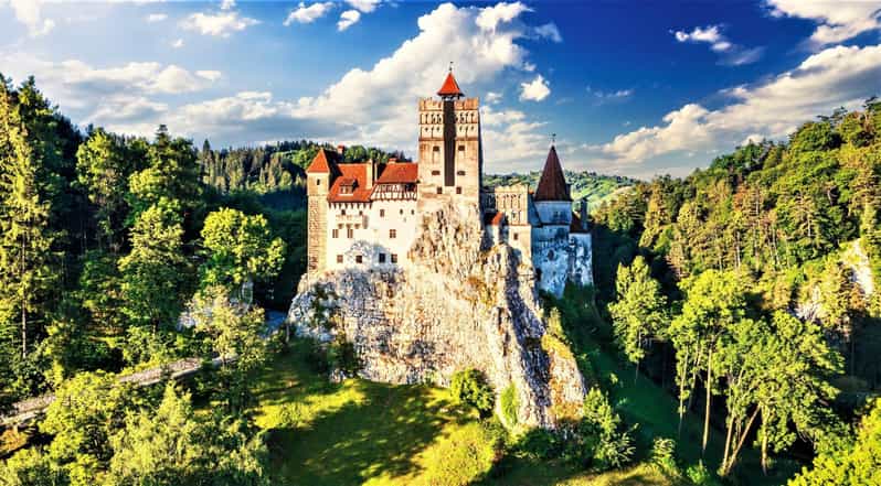 Bucharest: Peles Castle, Bran Castle, & Brasov Old Town Tour - Why this Bucharest day trip works