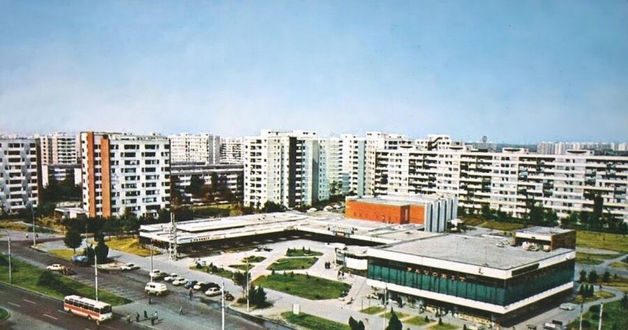 Bucharest: Private Three Neighborhoods Tour by Vintage Car - Drumul Taberei shows everyday apartment-block life