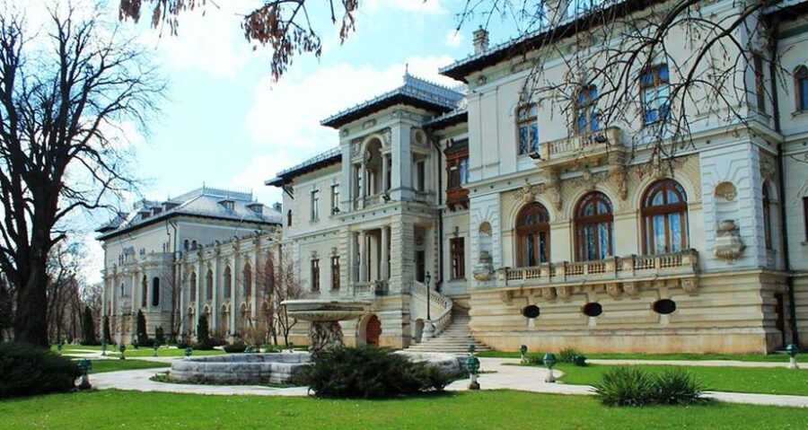Bucharest: Private Three Neighborhoods Tour by Vintage Car - Ferentari offers the hardest part of the tour
