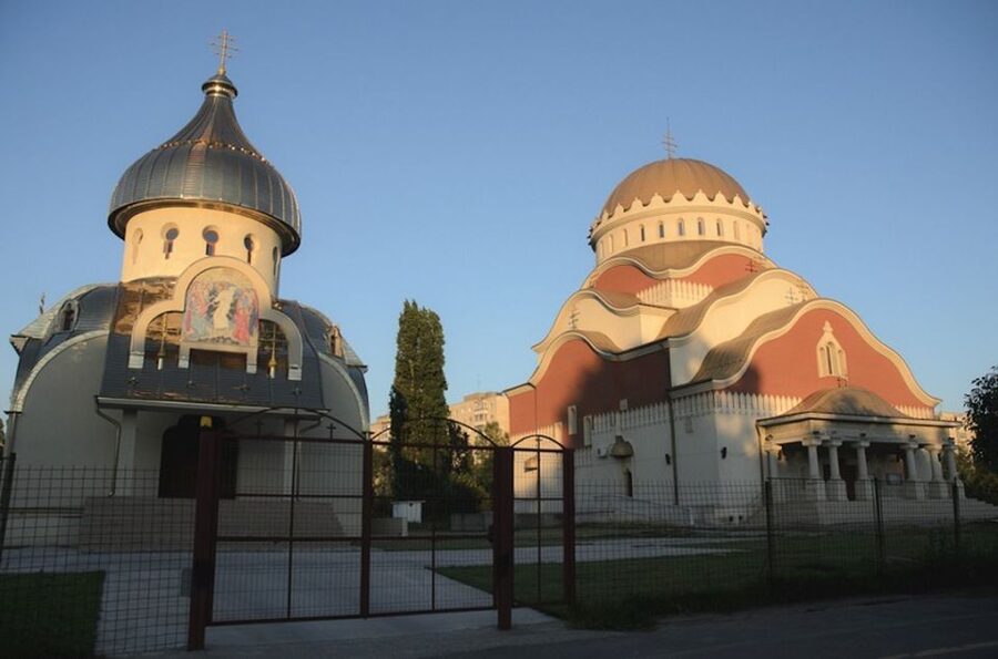 Bucharest: Private Three Neighborhoods Tour by Vintage Car - The social theme makes this different from a normal city tour