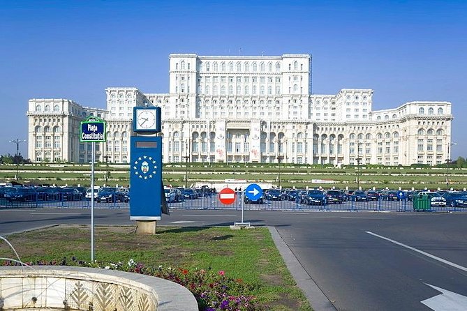 Bucharest Private Tour of the City by Car - A Fast First Look At Bucharest