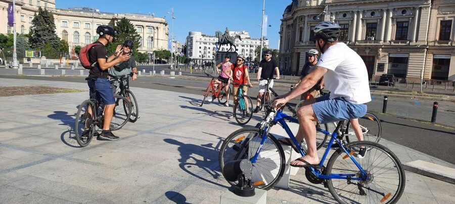Bucharest Sightseeing Tour - The return route through Bucharest’s grand avenues