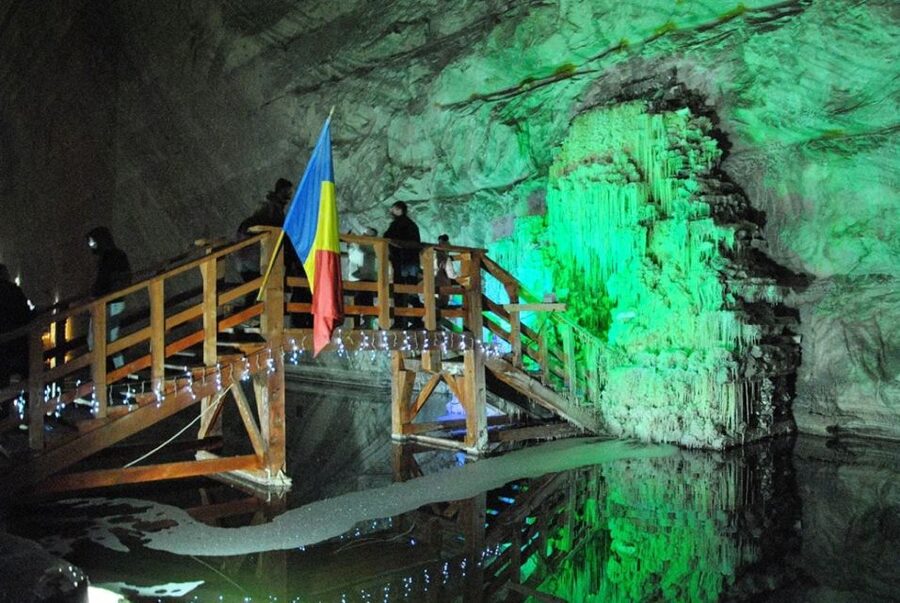 Bucharest: Slanic Salt Mine & Carpathian Mountains Day Tour - Going underground at Slanic Salt Mine